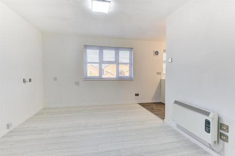 undefined, Pilgrims Walk, Worthing BN13