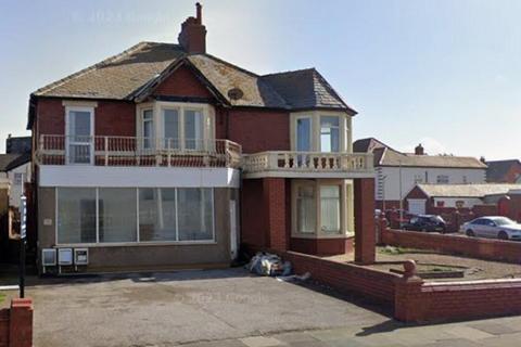 undefined, Queens Promenade, Blackpool