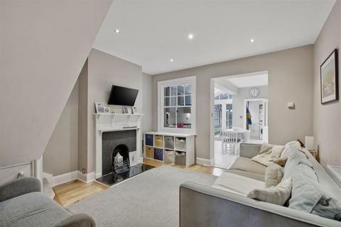 3 bedroom house for sale, Victor Road, Teddington TW11