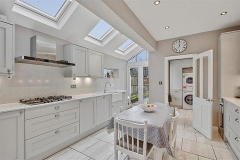 3 bedroom house for sale, Victor Road, Teddington TW11