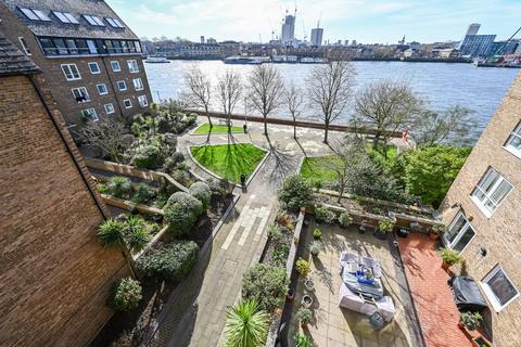 1 bedroom flat for sale, Wapping High St, Wapping, London, E1W