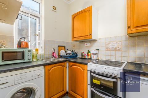 1 bedroom apartment for sale, Russell Terrace, Leamington Spa CV31