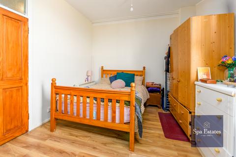 1 bedroom apartment for sale, Russell Terrace, Leamington Spa CV31