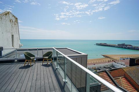 undefined, White Rock, Hastings