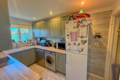 3 bedroom semi-detached house for sale, Kirby Cross CO13