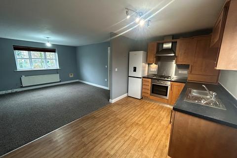 2 bedroom property to rent, Benchill Road, Manchester, M22