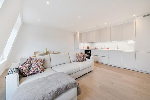 1 bedroom flat for sale, Barclay Road, Fulham, London, SW6