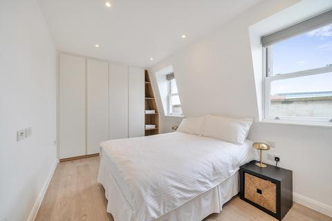 1 bedroom flat for sale, Barclay Road, Fulham, London, SW6