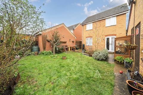 3 bedroom detached house for sale, Sandy Road, Buckingham MK18