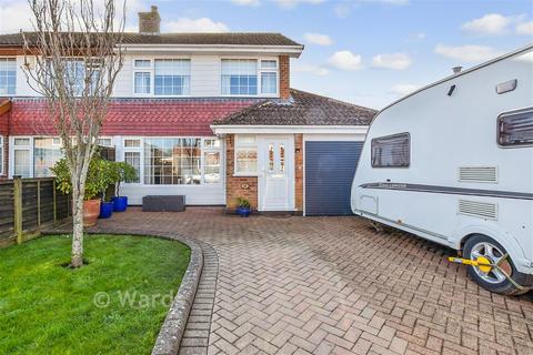 3 bedroom semi-detached house for sale, Robins Close, Maidstone ME17