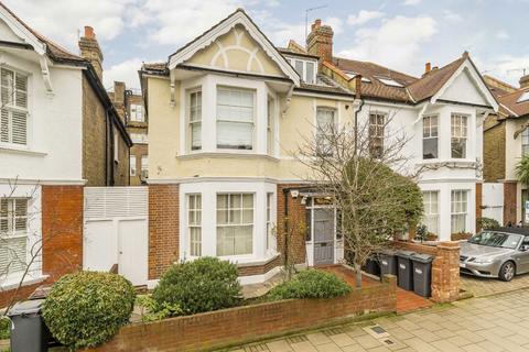 1 bedroom flat to rent, Hadley Gardens, London W4