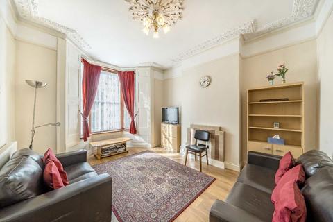 4 bedroom house for sale, Evershot Road, London N4