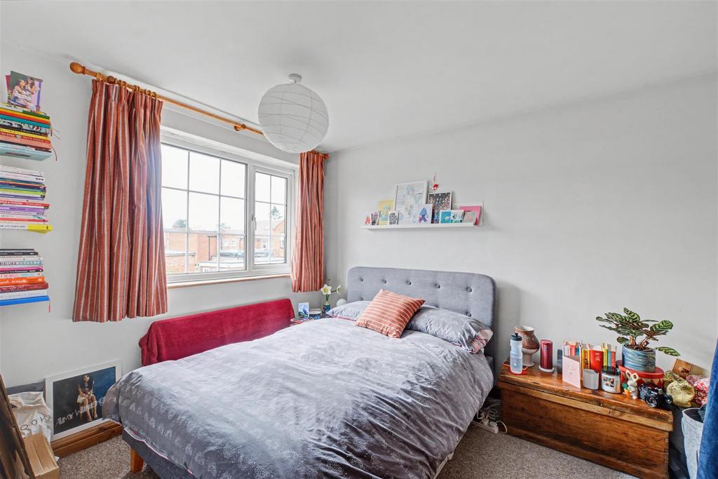 Bedroom 2.jpeg