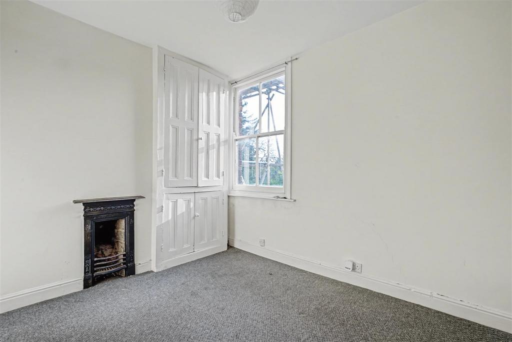 Bedroom 2.jpeg