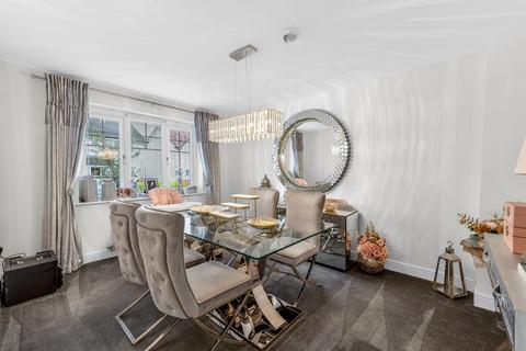 undefined, Kiln Drive, Stewarton, Kilmarnock