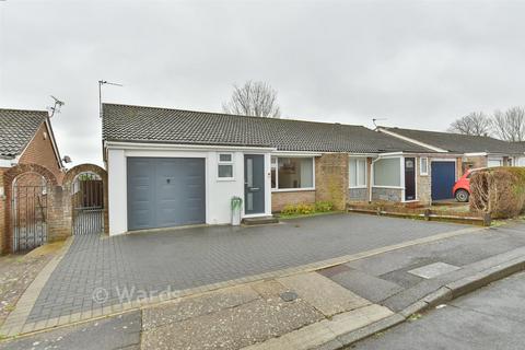 2 bedroom semi-detached bungalow for sale, Thorndale Close, Chatham ME5