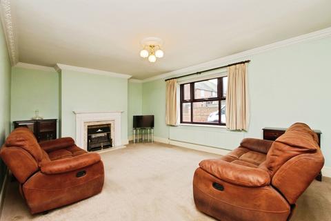 2 bedroom bungalow for sale, Swan Close, York YO19