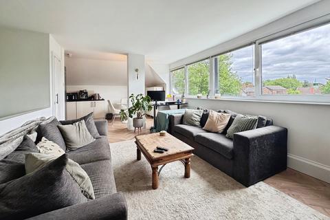 1 bedroom flat for sale, Lancaster Road, Didsbury, Manchester, M20