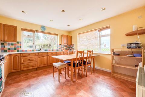 3 bedroom semi-detached house for sale, East House Farm Cottages, Washington NE37
