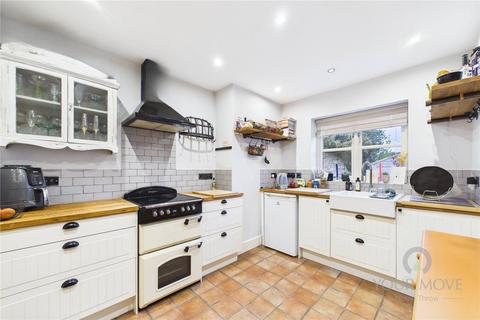 undefined, Main Street, Buckingham MK18