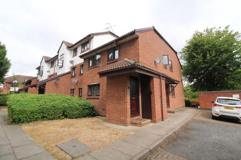 Swallow Close, Greenhithe DA9