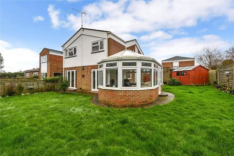 4 bedroom end of terrace house for sale, Chalcrafts, Alton, Hampshire, GU34