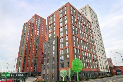 1 bedroom apartment to rent, Saxton Lane, Leeds