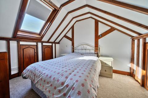 2 bedroom terraced house for sale, Tuns Hill Cottages, Reading