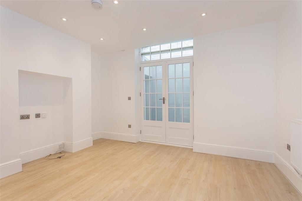 Reception/dining space