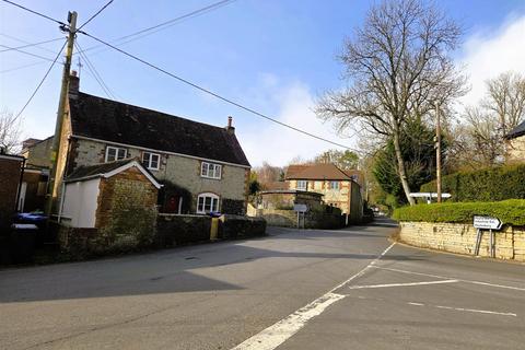 undefined, High Street, Warminster BA12