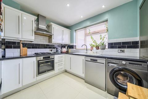 2 bedroom end of terrace house for sale, Peterborough Road, Carshalton SM5