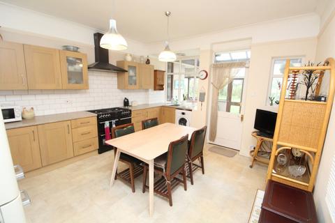 3 bedroom detached bungalow for sale, Little Glen Road, Leicester LE2