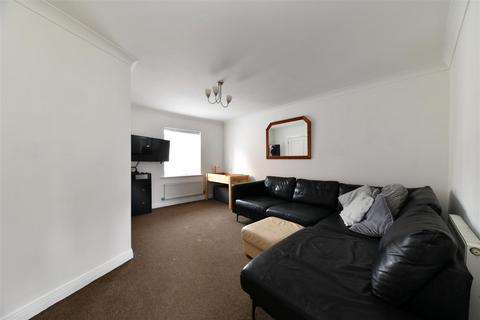 3 bedroom terraced house for sale, Brick Kiln Road, Stevenage