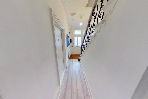 1 bedroom in a house share to rent, Gains Road, Hampshire PO4
