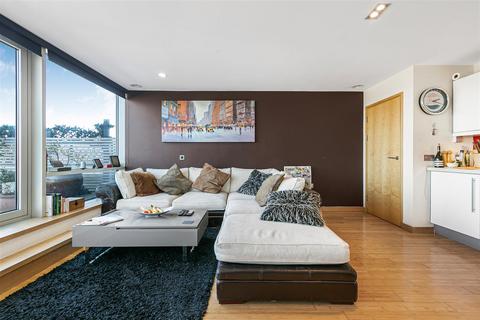 1 bedroom flat to rent, Richmond Road, Kingston Upon Thames KT2