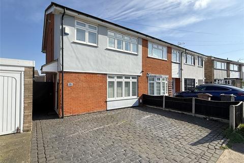 Williamsons Way, Corringham, SS17