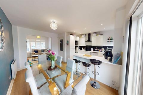 3 bedroom end of terrace house for sale, Williamsons Way, Corringham, SS17