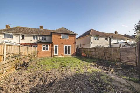 5 bedroom semi-detached house for sale, North Road, West Drayton UB7