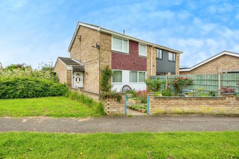3 bedroom semi-detached house for sale, Belvoir Walk, Bedford, Bedfordshire, MK41