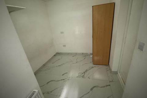undefined, Widmore Road, Uxbridge, UB8