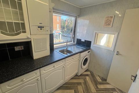 2 bedroom apartment to rent, Wyndham Road, BIRMINGHAM