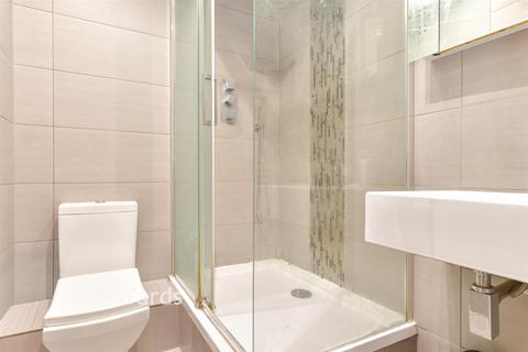 3 bedroom end of terrace house for sale, Covesfield, Gravesend, Kent