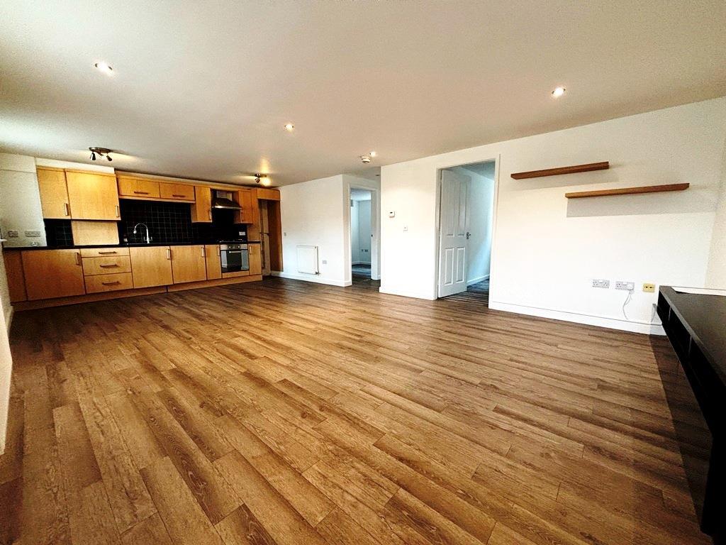 Lounge Kitchen.JPG