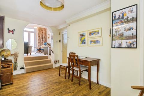 2 bedroom flat for sale, Barnpark Road, Teignmouth