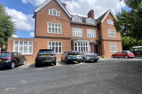 undefined, St. Gregorys Road, Stratford-Upon-Avon *No Chain*