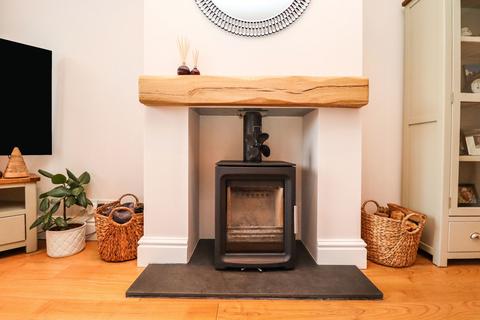 4 bedroom semi-detached house for sale, South Dale, Warrington