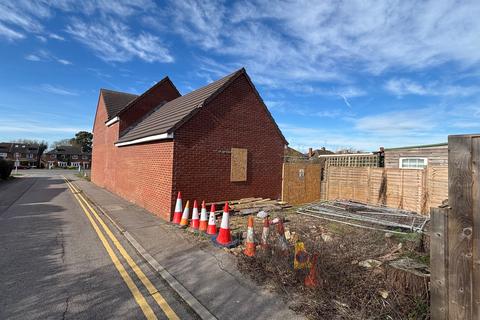undefined, 223 Oxford Road, Kidlington, Oxfordshire, OX5 2NU
