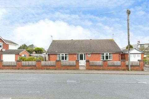 5 bedroom detached bungalow for sale, Carr Head Lane, Poulton-le-Fylde FY6