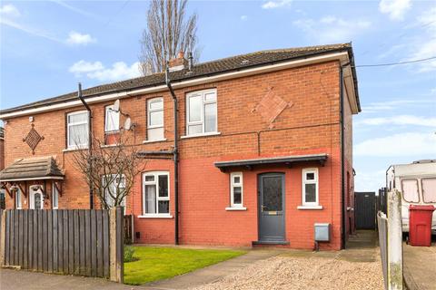 3 bedroom semi-detached house for sale, Farthing Avenue, Scunthorpe, DN15