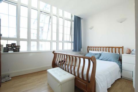 1 bedroom flat to rent, Grange Yard, London SE1